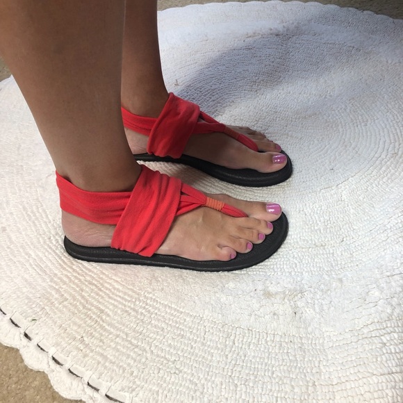 Unworn Sanuk Yoga Sling Back Sandal Sz 10